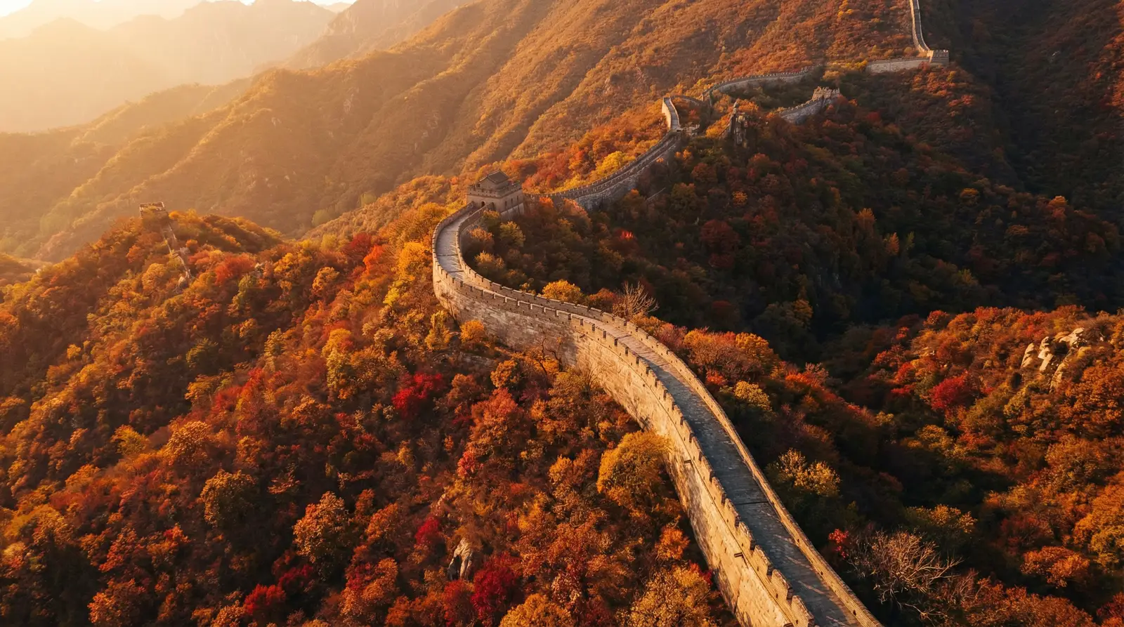 抖音不雅视频 秋日长城航拍全景
